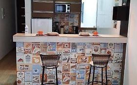Apartamento mobiliado com varanda no centro de paulo afonso